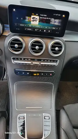Mercedes-Benz 220 view 12