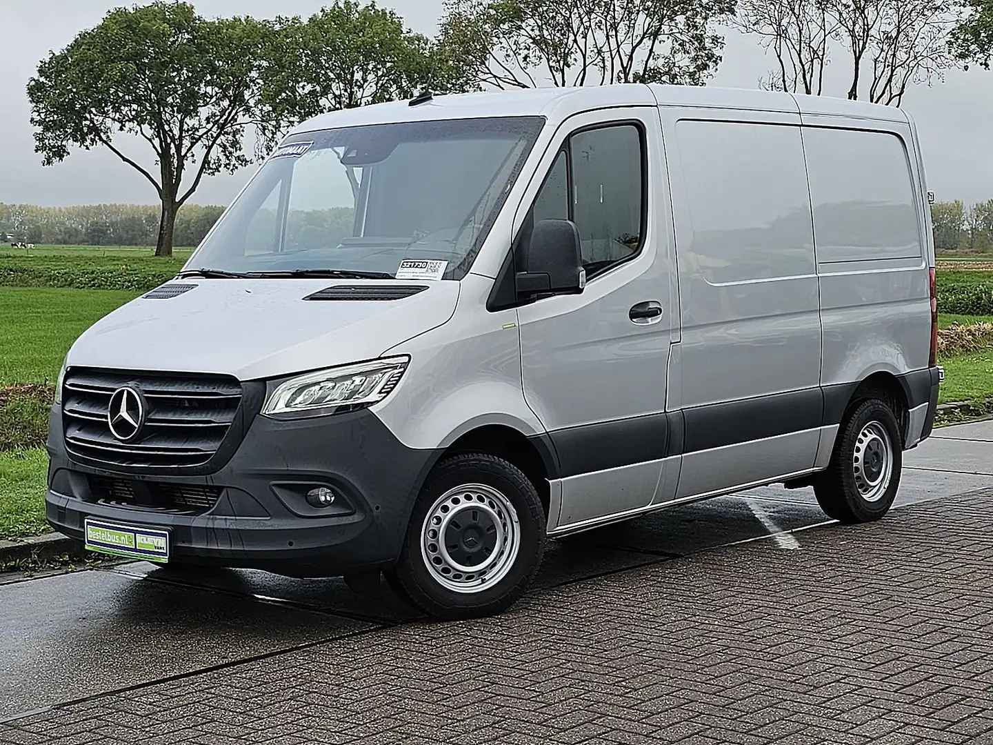 Mercedes-Benz Sprinter 314 L1H1 LED WP-Inricht. Silber - 2