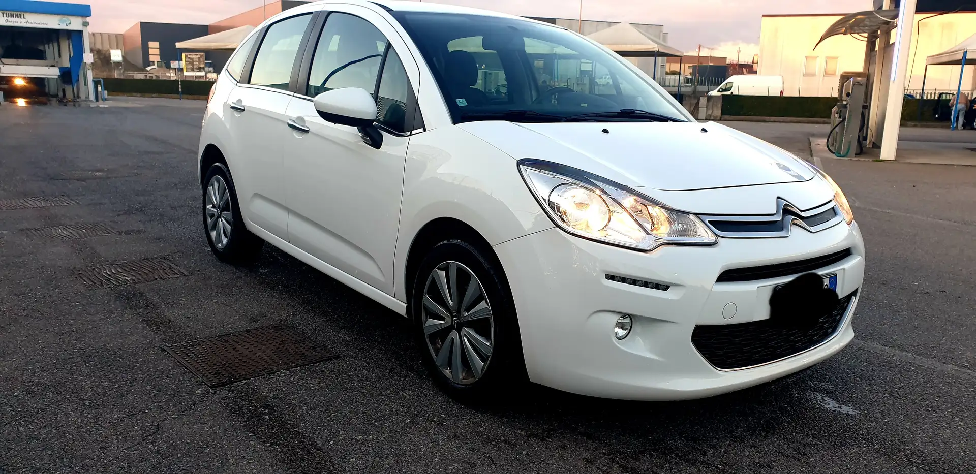 Citroen C3 C3 1.6 Tdi Exclusive 75cv Bianco - 1