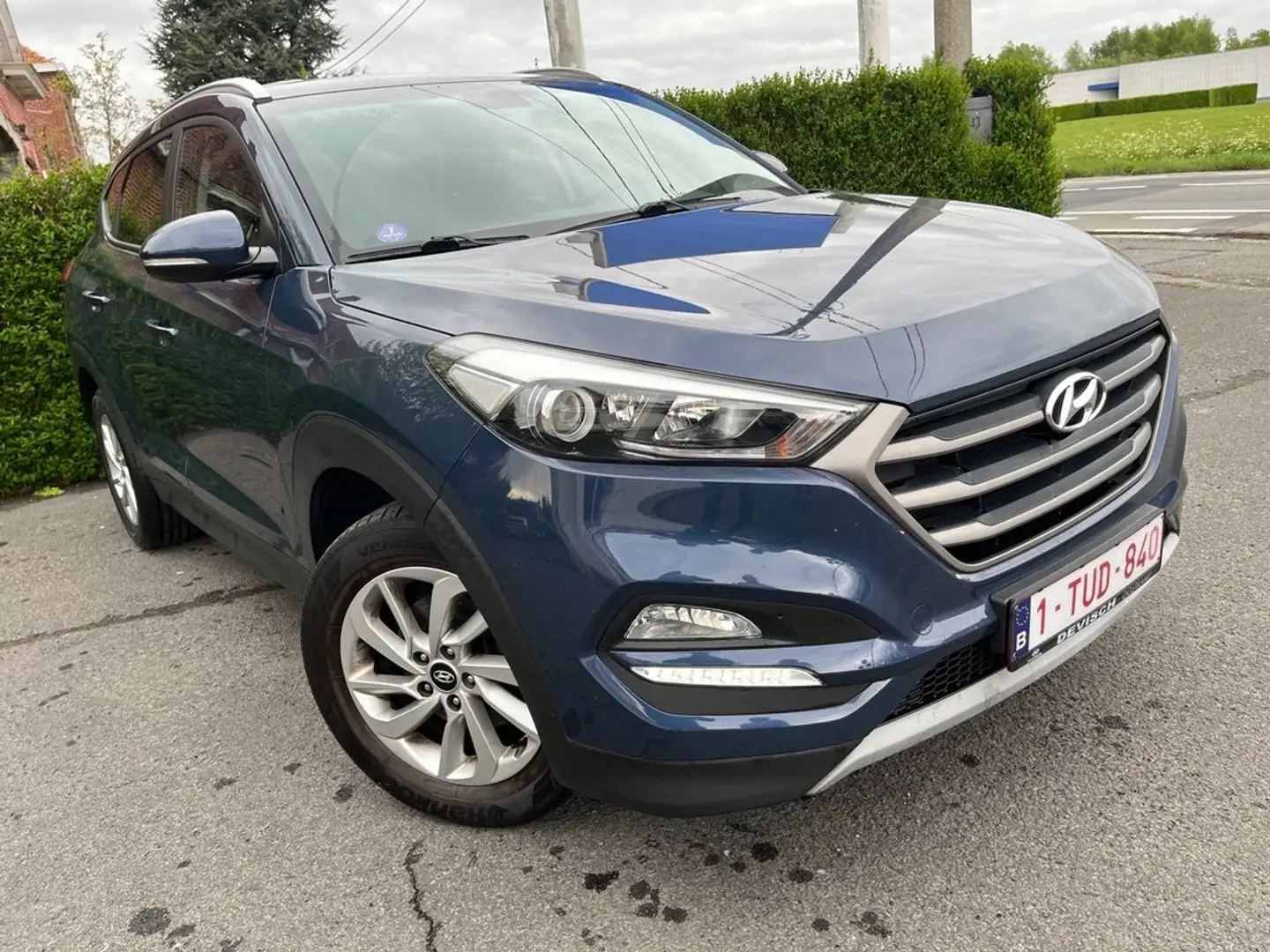 Hyundai TUCSON GPS / CAMERA / HEATEDSEATS / PDC / ALU WHEELS Bleu - 2