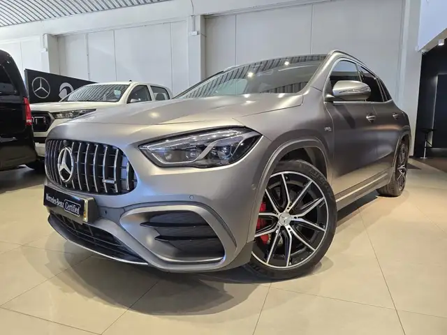 Mercedes-Benz Gla view 6
