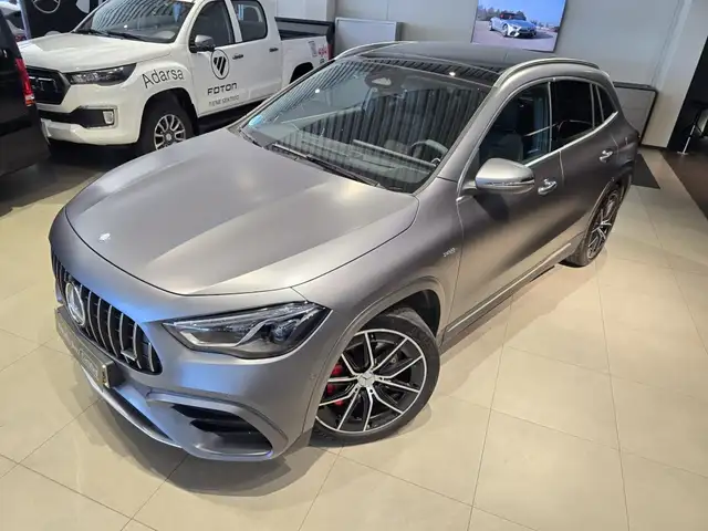 Mercedes-Benz Gla view 11