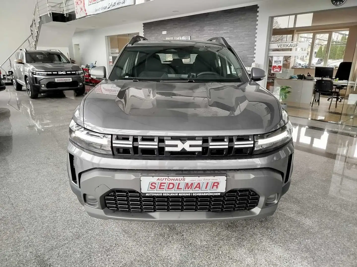 Dacia Duster TCe 130 Expression/Winterpaket/SITZHEIZUNG/KAMERA Gris - 2