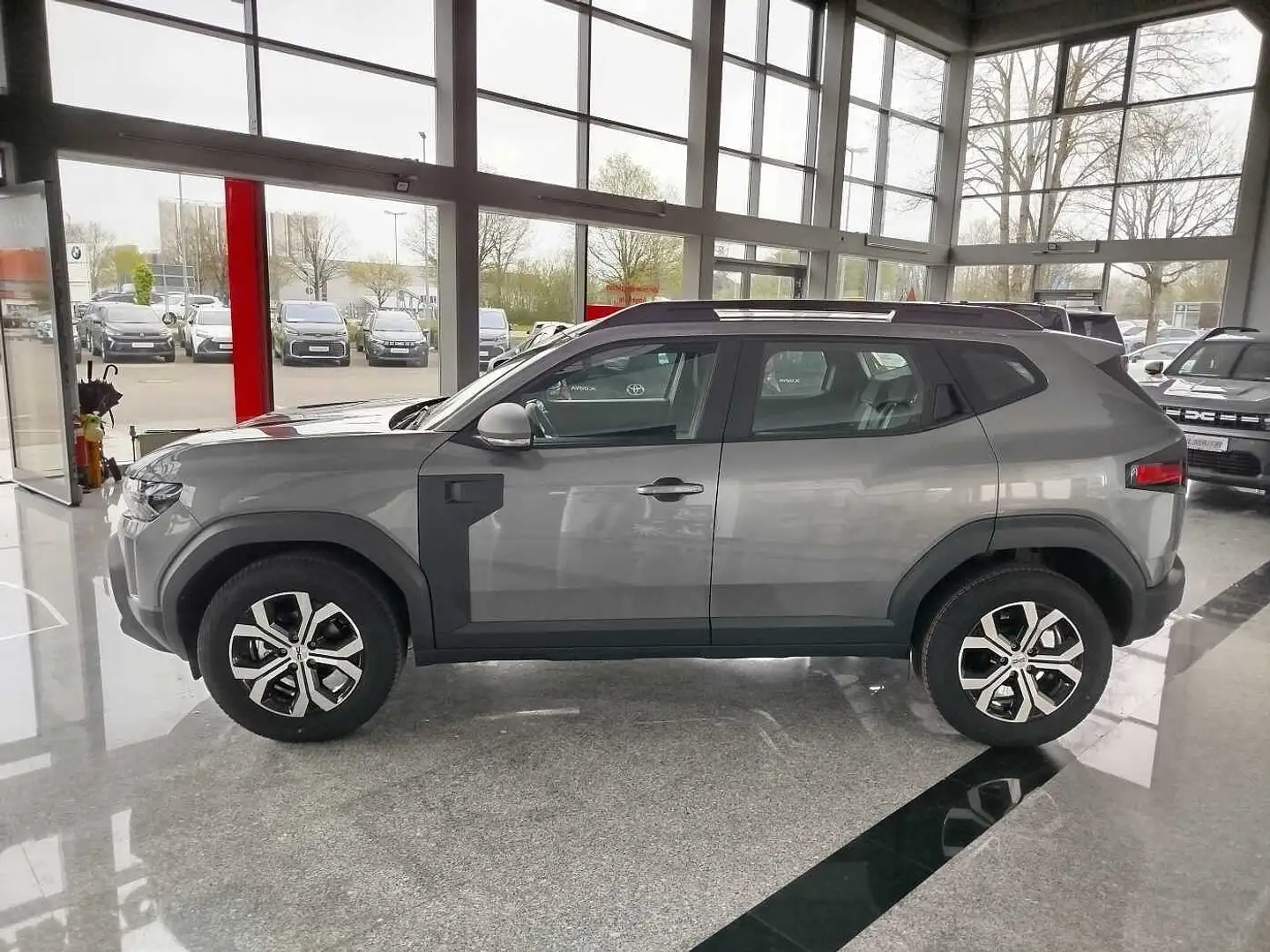 Dacia Duster TCe 130 Expression/Winterpaket/SITZHEIZUNG/KAMERA Gris - 1