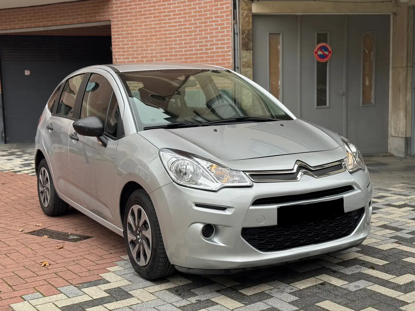 Citroen C3 Essence prête à immatriculer Grijs - 2