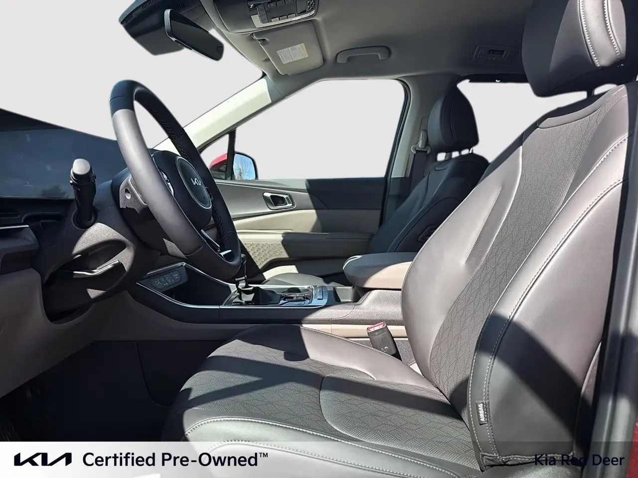 Kia Carnival photo Kia Carnival