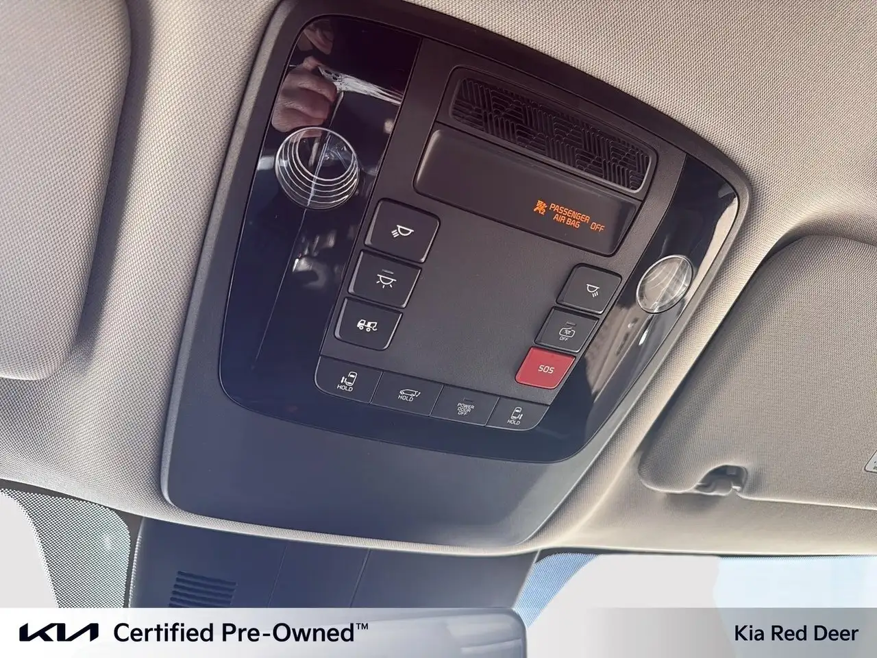Kia Carnival photo Kia Carnival