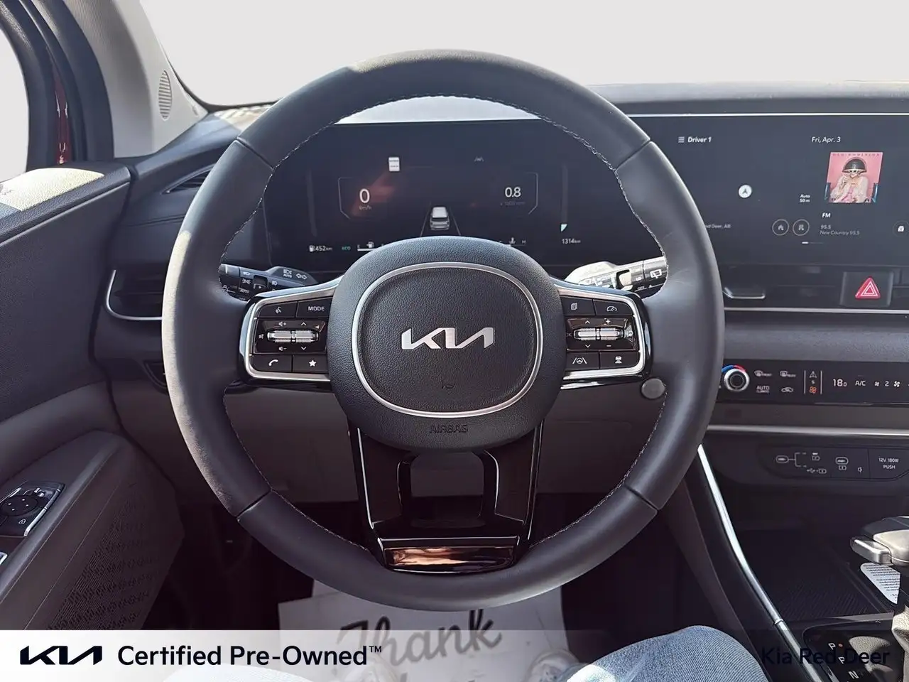 Kia Carnival photo Kia Carnival