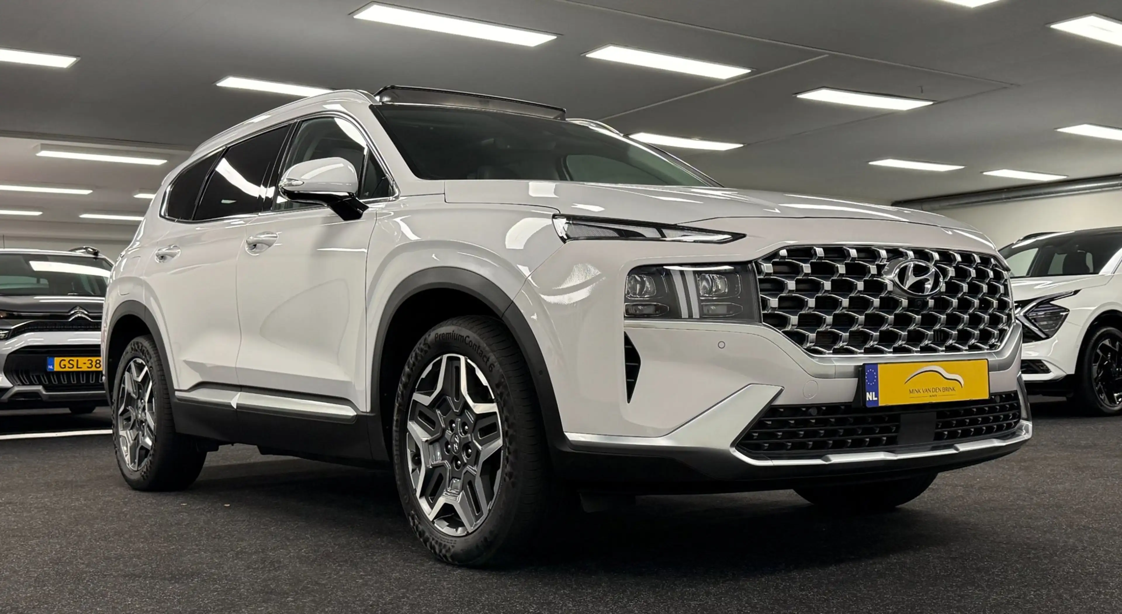 Hyundai SANTA FE 1.6 T-GDI PHEV Premium Plus Sky 7pers*Panodak*Came — photo 23