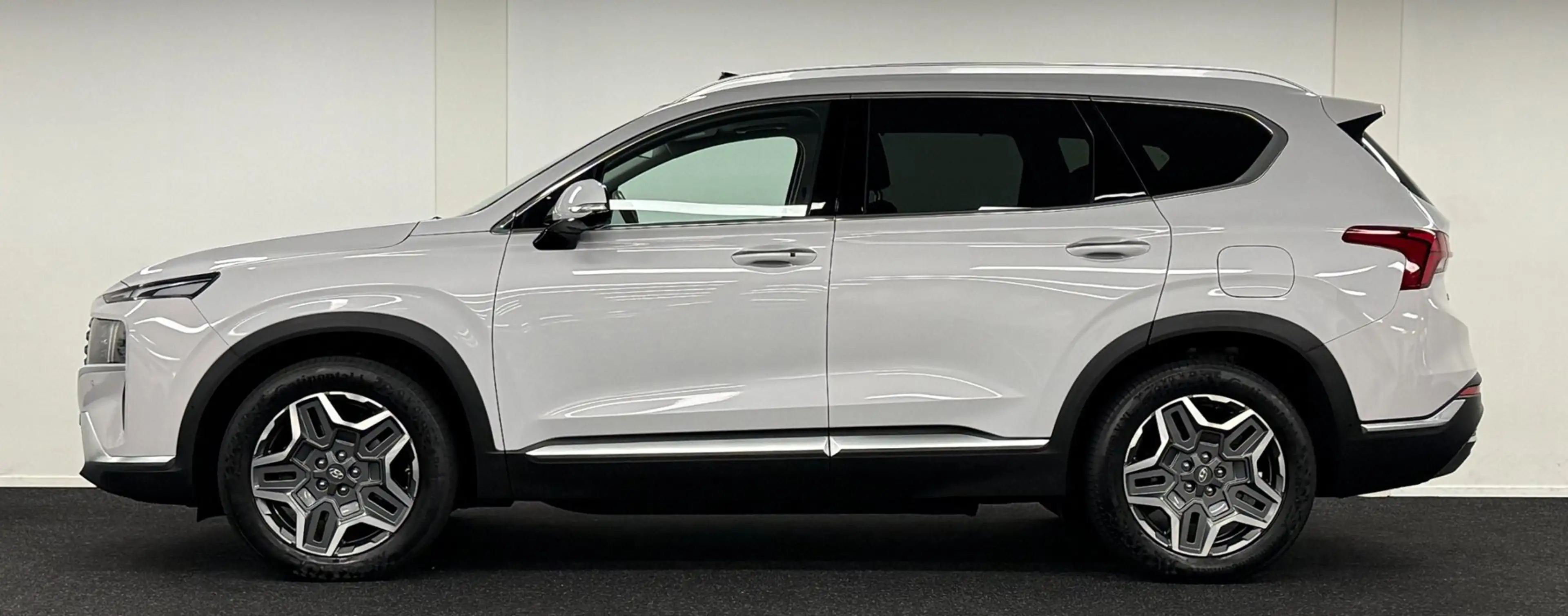 Hyundai SANTA FE 1.6 T-GDI PHEV Premium Plus Sky 7pers*Panodak*Came — photo 4