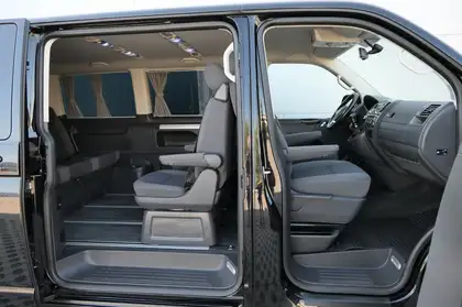 Annonce voiture d'occasion Volkswagen T5 Multivan - CARADIZE