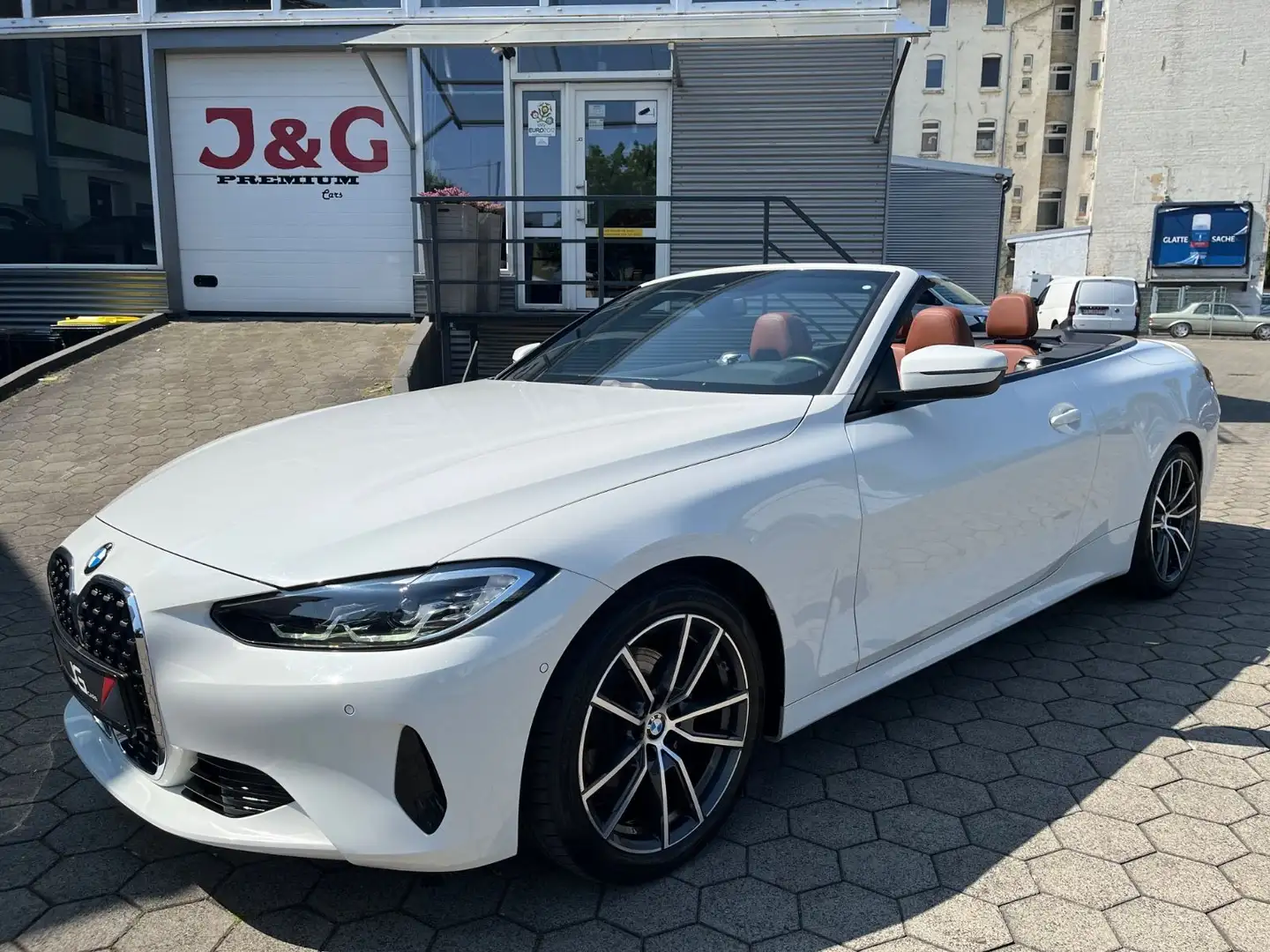 BMW 420 i Cabrio  Open-Air*Key*HIFI*Kamera Weiß - 1
