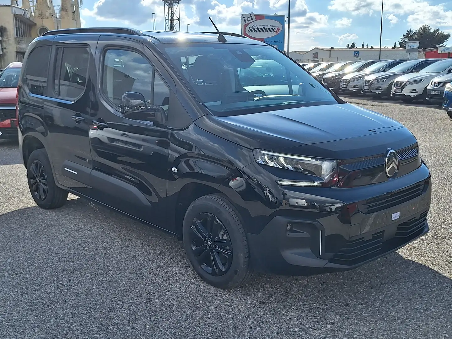 Citroen Berlingo Taille M BlueHDi 130 S\u0026amp;S EAT8 PLUS - 5P Schwarz - 2