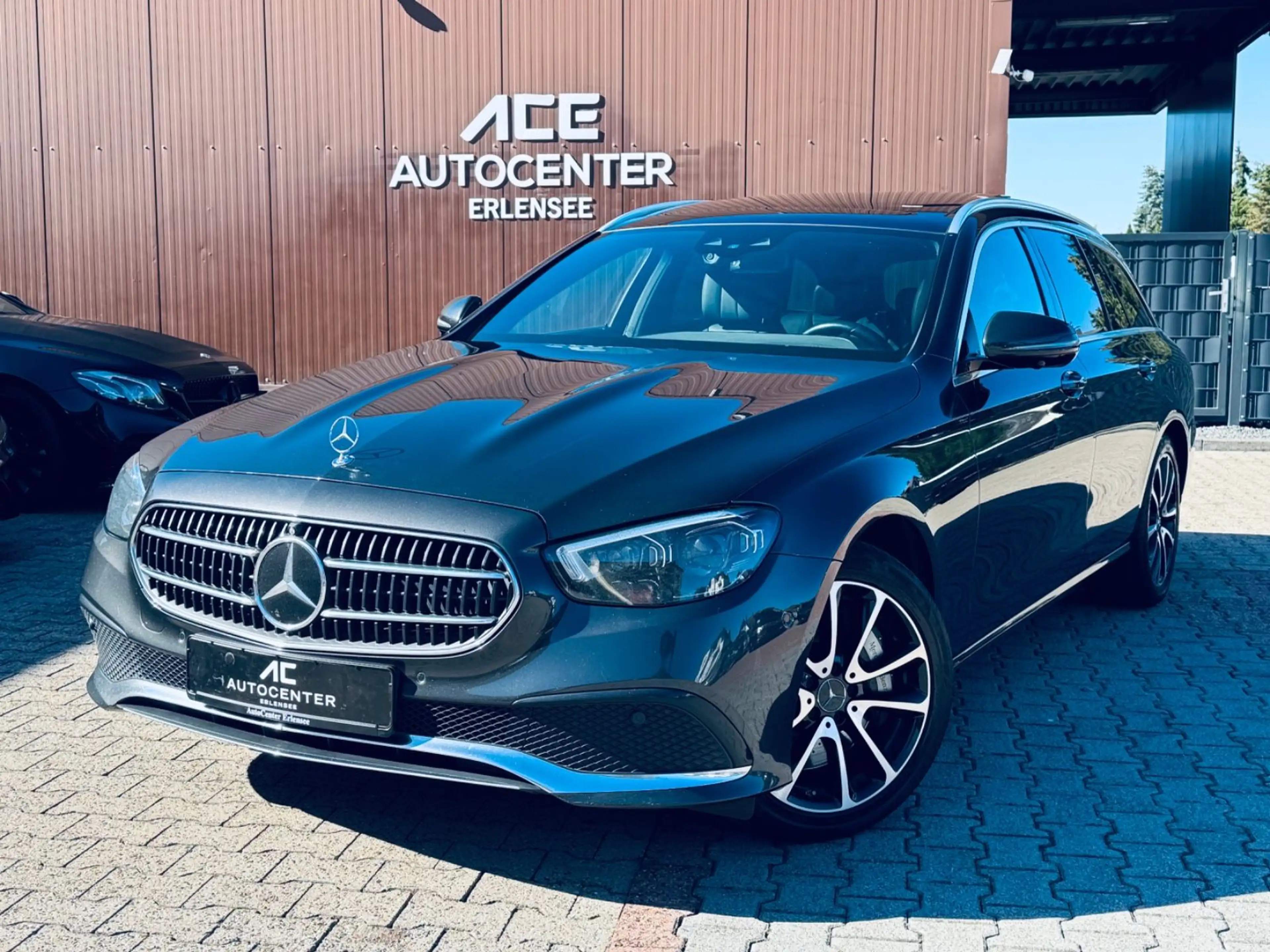 Mercedes-Benz E 400 d 4Matic MEMORY+BURMESTER+PANO+LEDER+NAVI