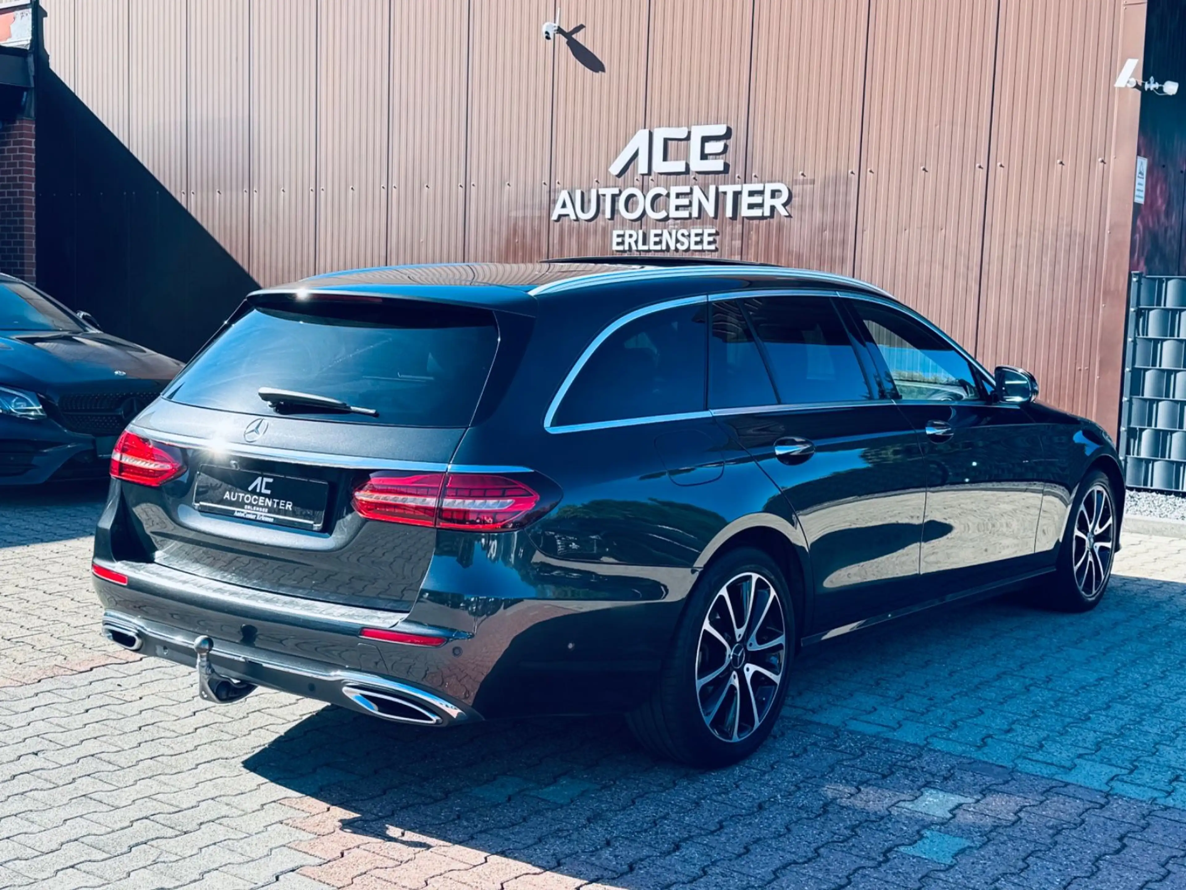 Mercedes-Benz E 400 d 4Matic MEMORY+BURMESTER+PANO+LEDER+NAVI — photo 4