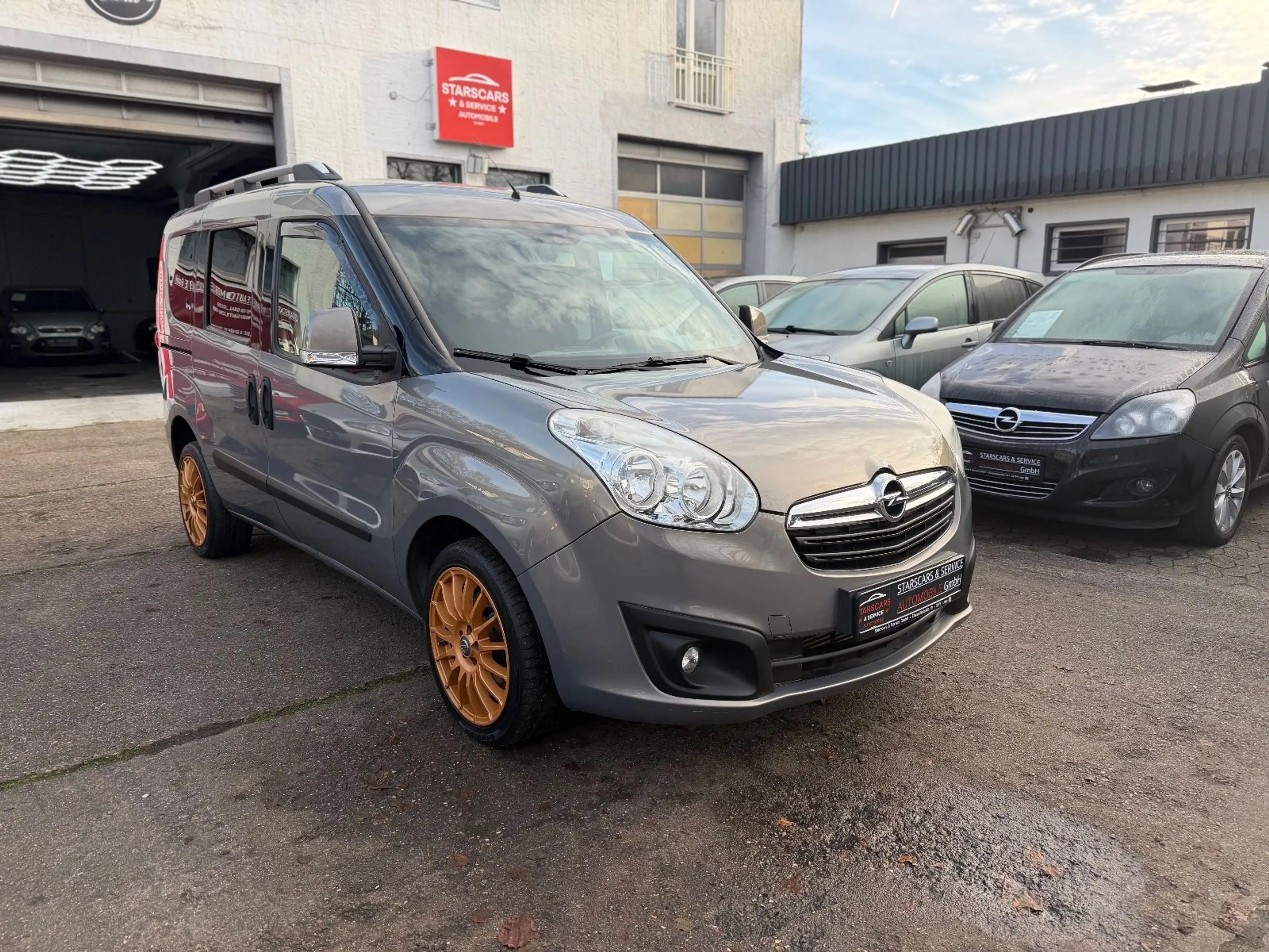 Opel Combo D Edition*L1-H1*TEMPOMAT*7-SITZER*AHK*ALU* — photo 3