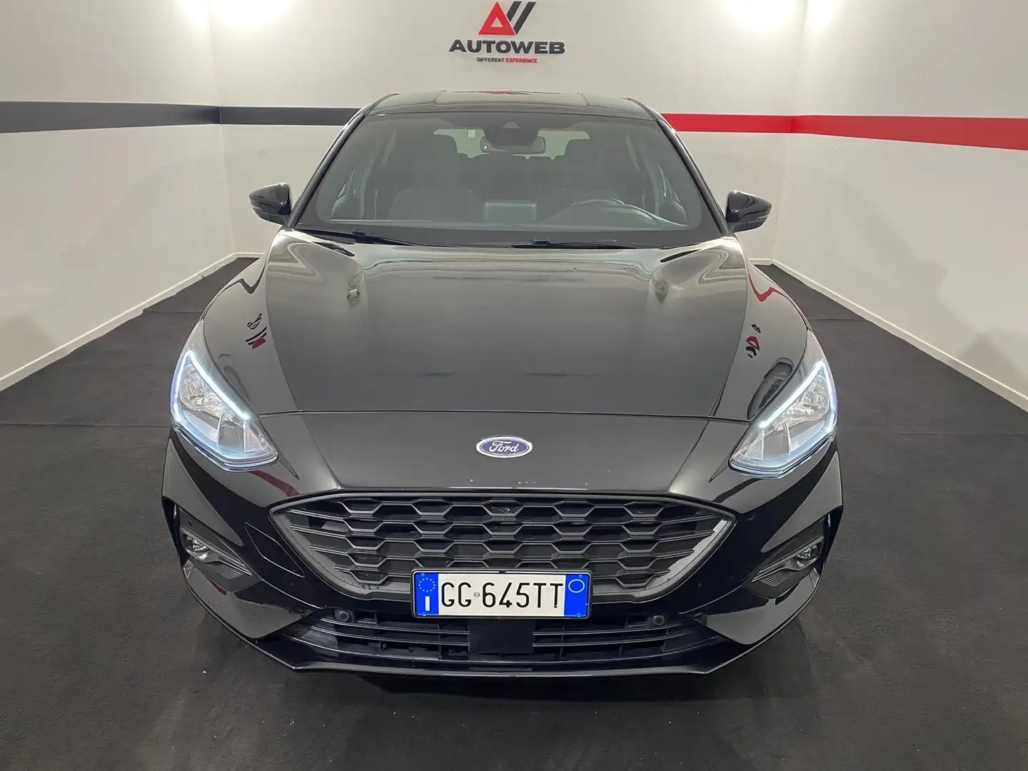Ford Focus 1.0 EcoBoost Hybrid 125 CV 5p. ST-Line Nero - 2