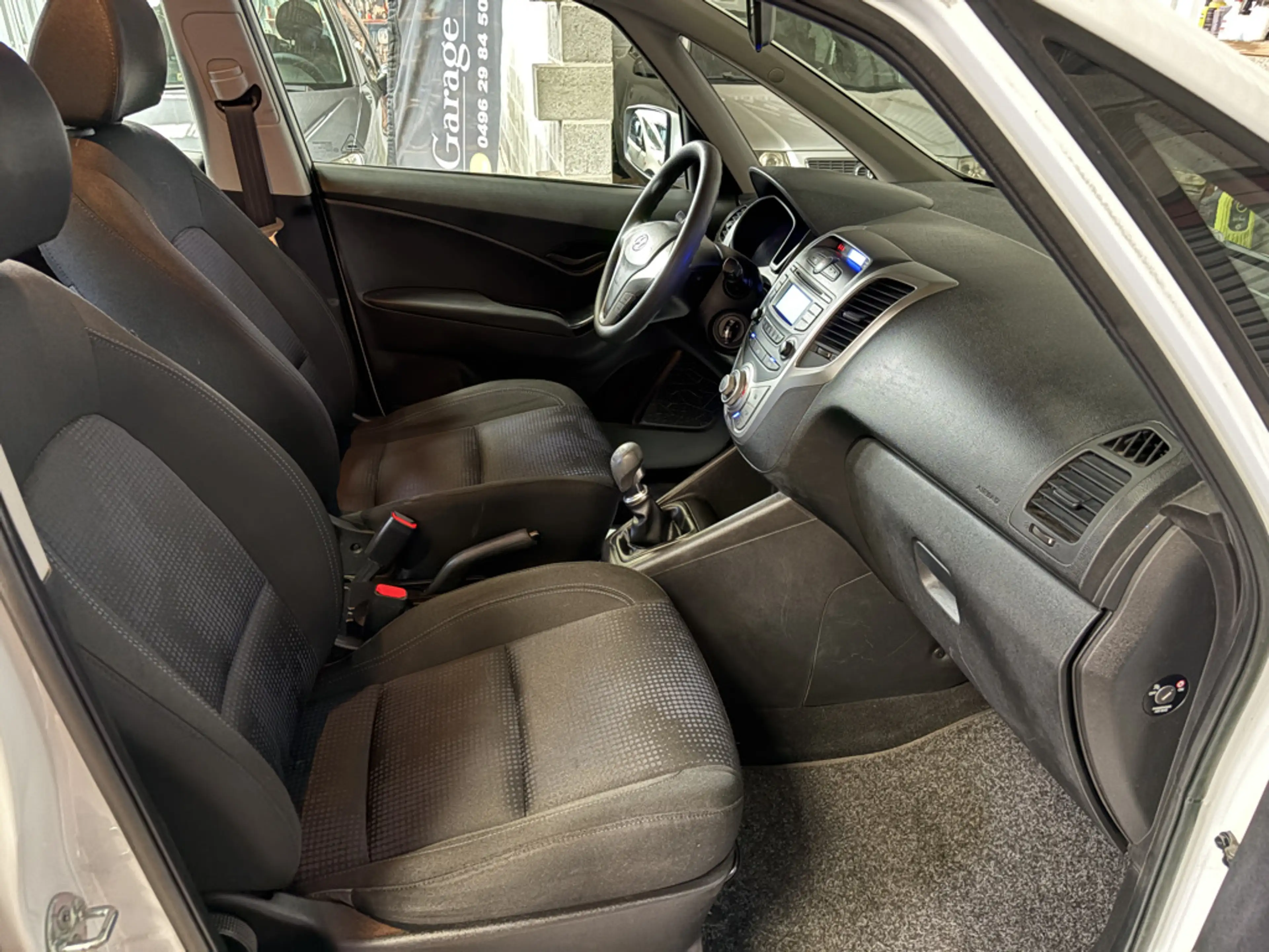 Hyundai iX20 iX20 1.4i 90cv*2012*90.700kms*Airco+radars de recul*Garantie 1an — photo 9