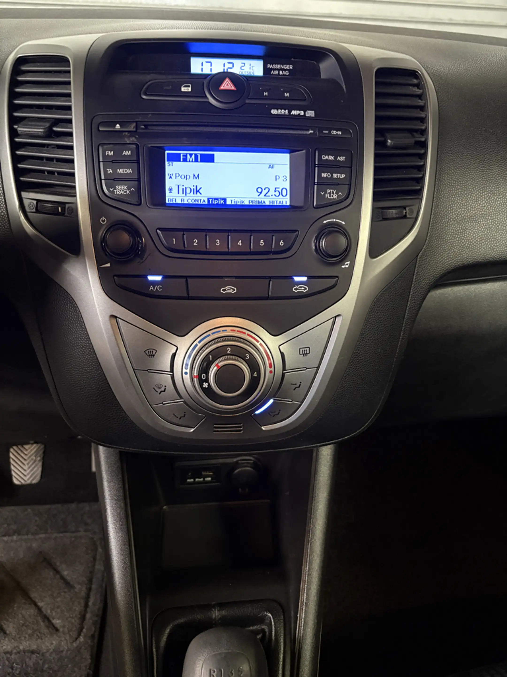 Hyundai iX20 iX20 1.4i 90cv*2012*90.700kms*Airco+radars de recul*Garantie 1an — photo 12