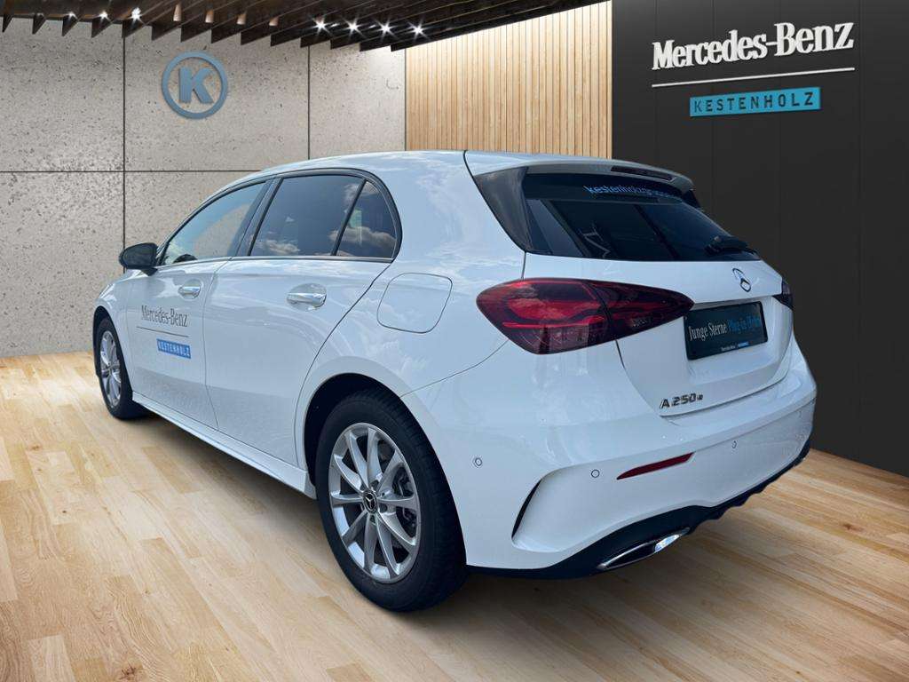 Mercedes-Benz A 250