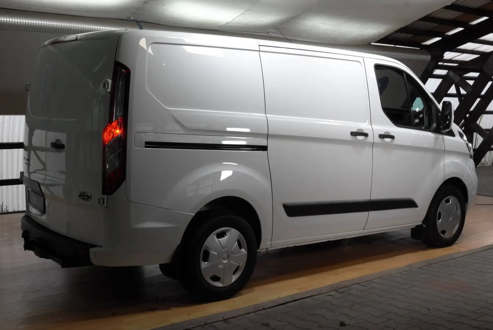 Ford Transit Custom TRANSIT CUSTOM Trend Automatic, AHK, CarPlay Blanc - 2