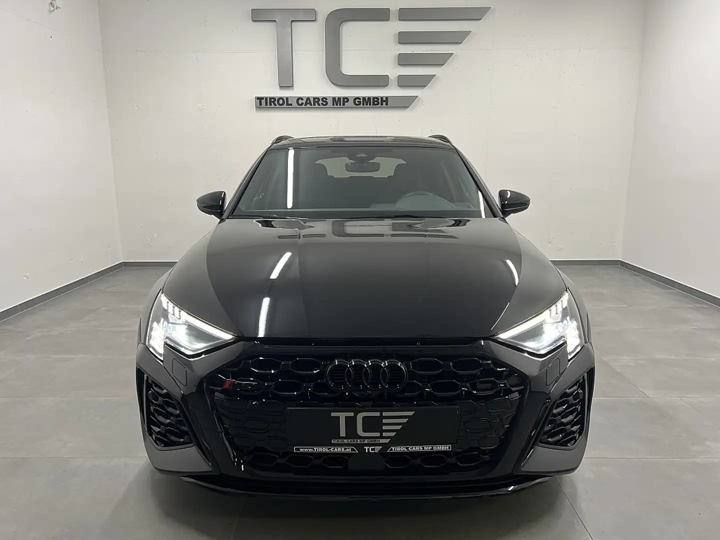 Audi RS3 SB HGP Umbau, OZ, Ceramicbremse, ACC, Keyless, Schwarz - 2