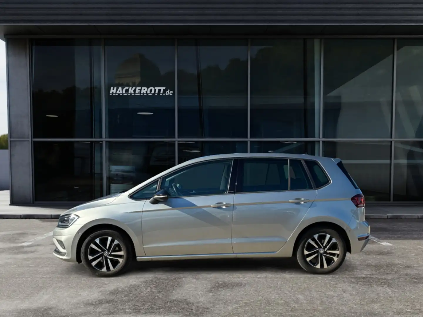 Volkswagen Golf Sportsvan IQ.DRIVE ACT Comfortline 1.5 TSI AHK Navi Shzg. Plateado - 2
