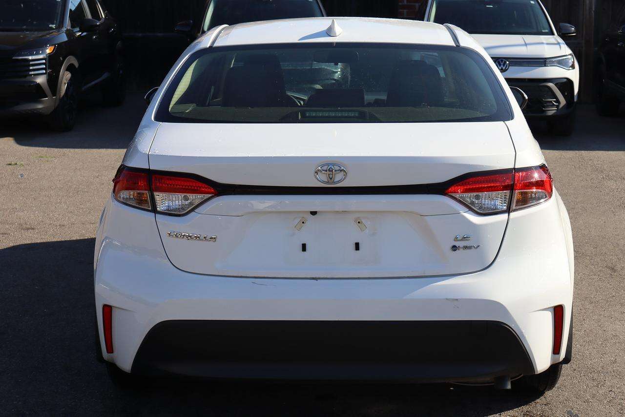 2026 Toyota Corolla Hybrid LE — photo 1