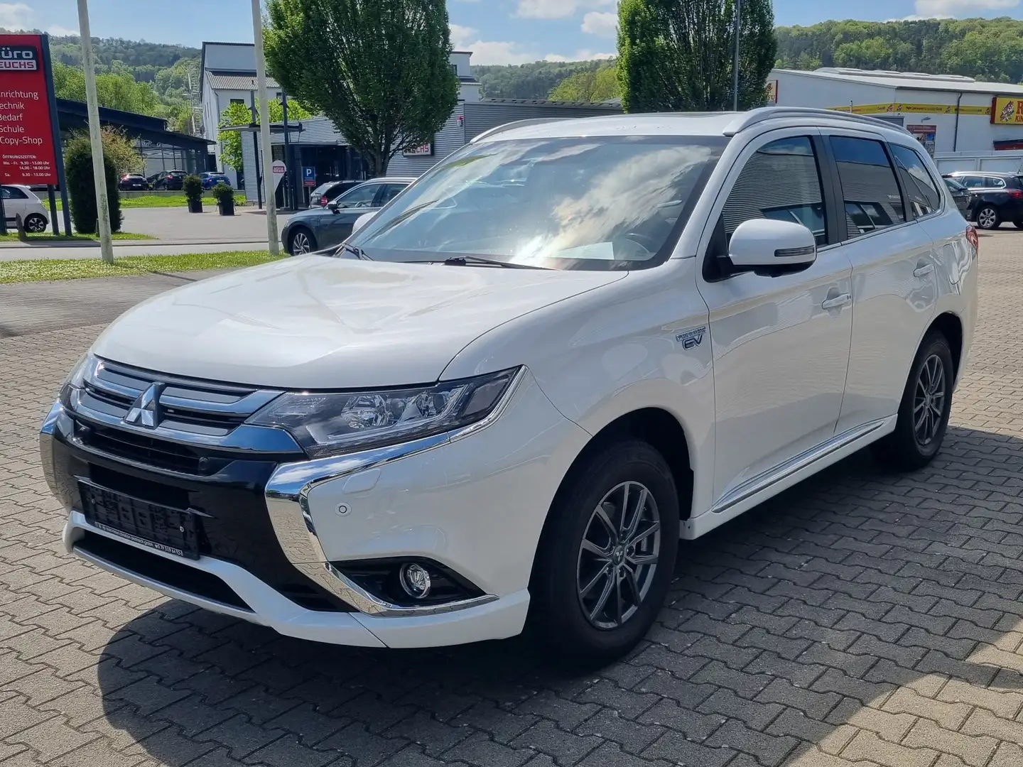 Mitsubishi Outlander PHEV Top 4WD Weiß - 1