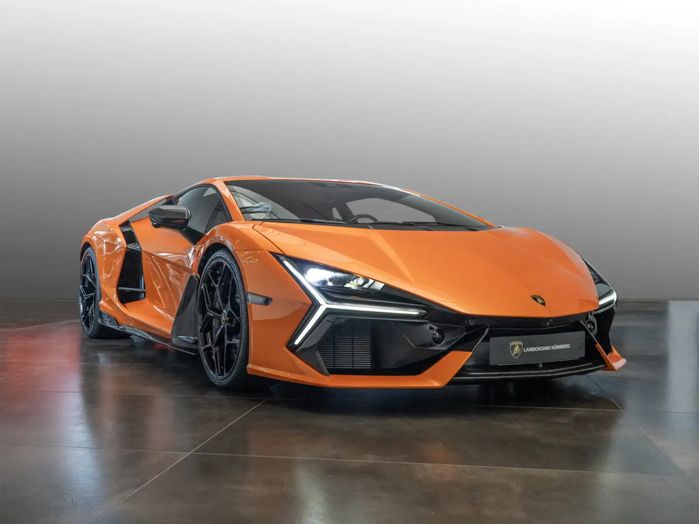 Lamborghini Revuelto Ad Personam | Lamborghini Nürnberg Orange - 1