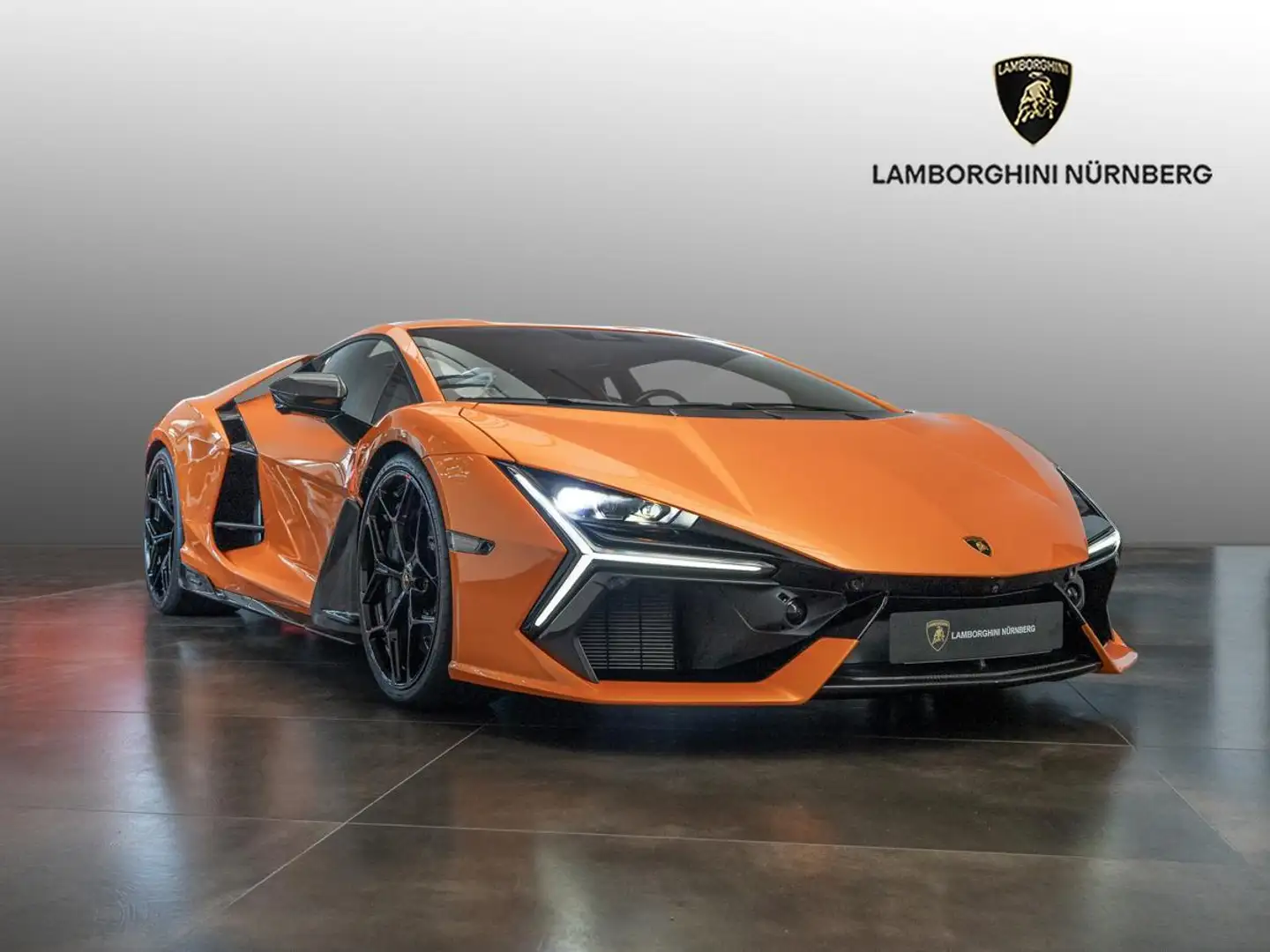Lamborghini Revuelto Ad Personam | Lamborghini Nürnberg Orange - 1
