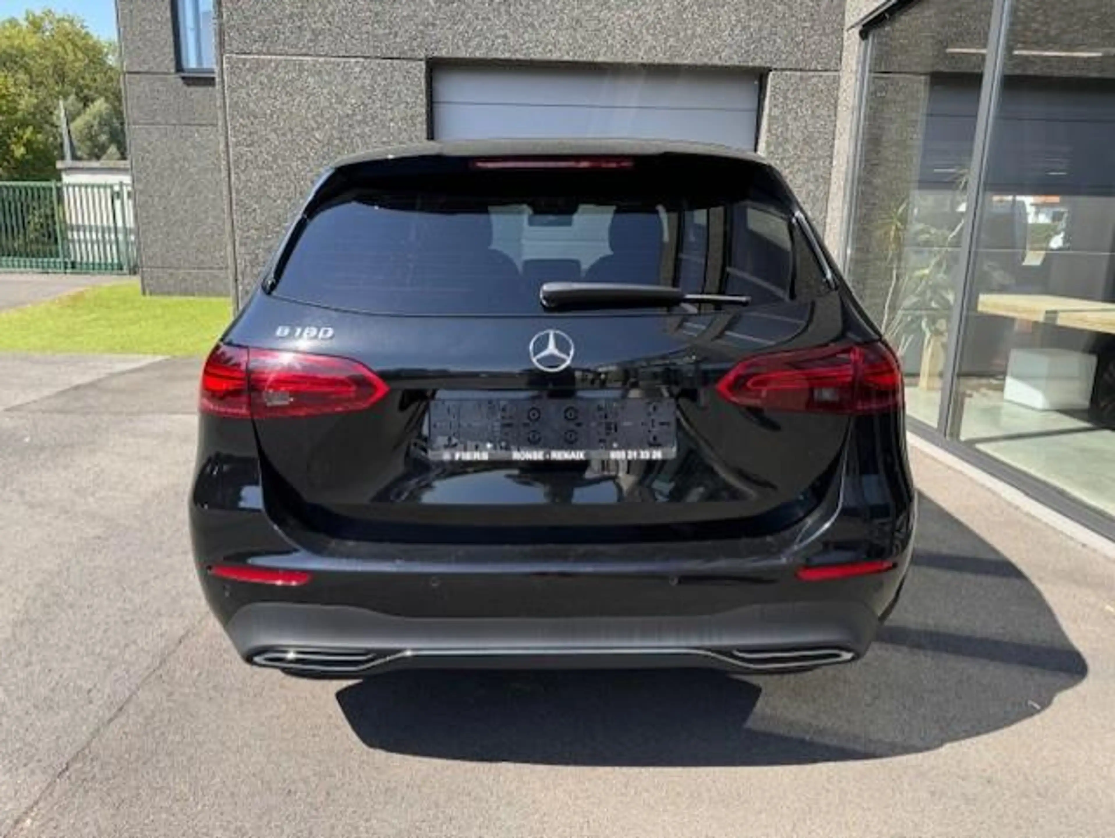 Mercedes-Benz B 180 Business Line — photo 8