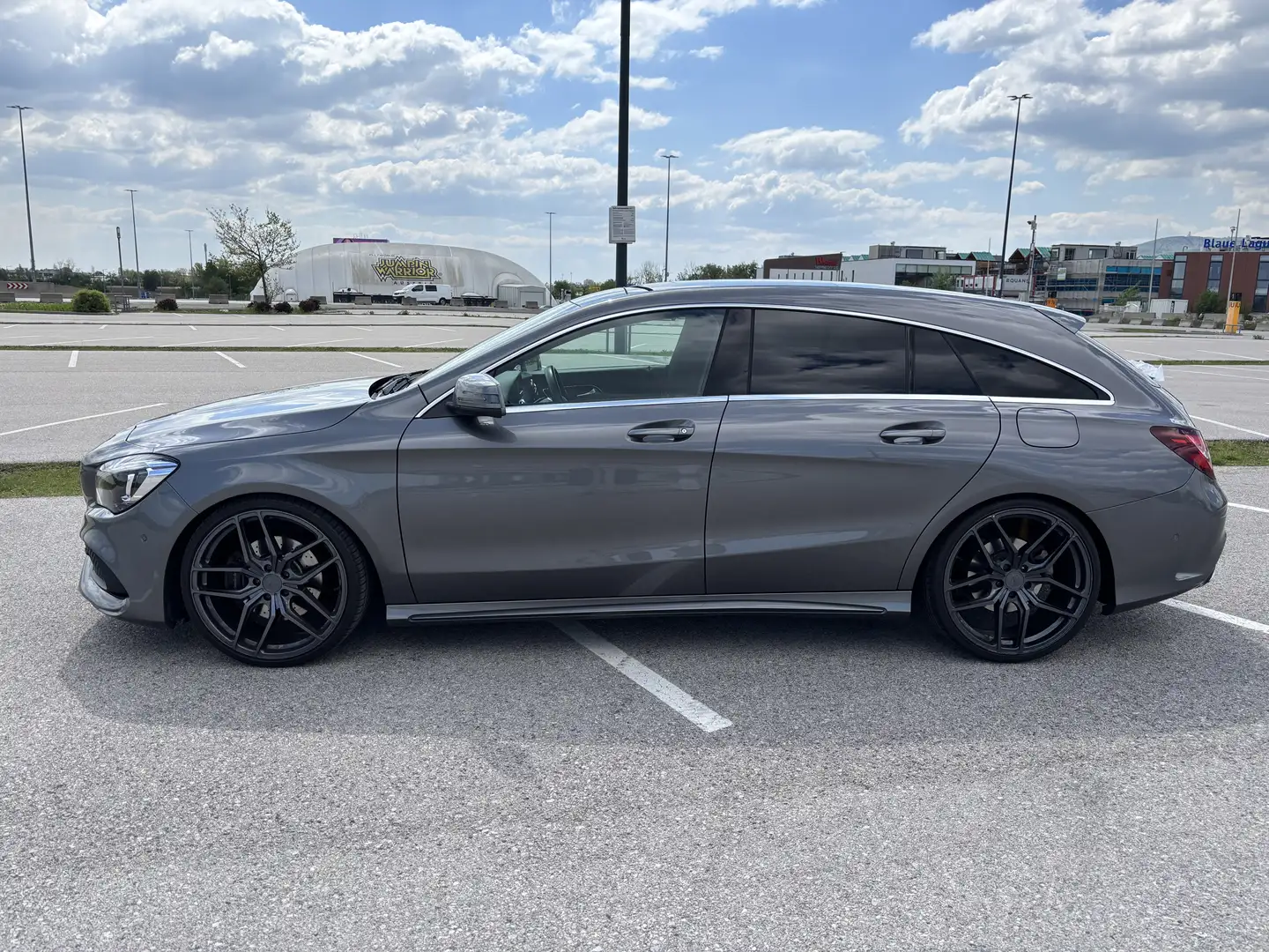 Mercedes-Benz CLA 220 d Shooting Brake Aut. - 2