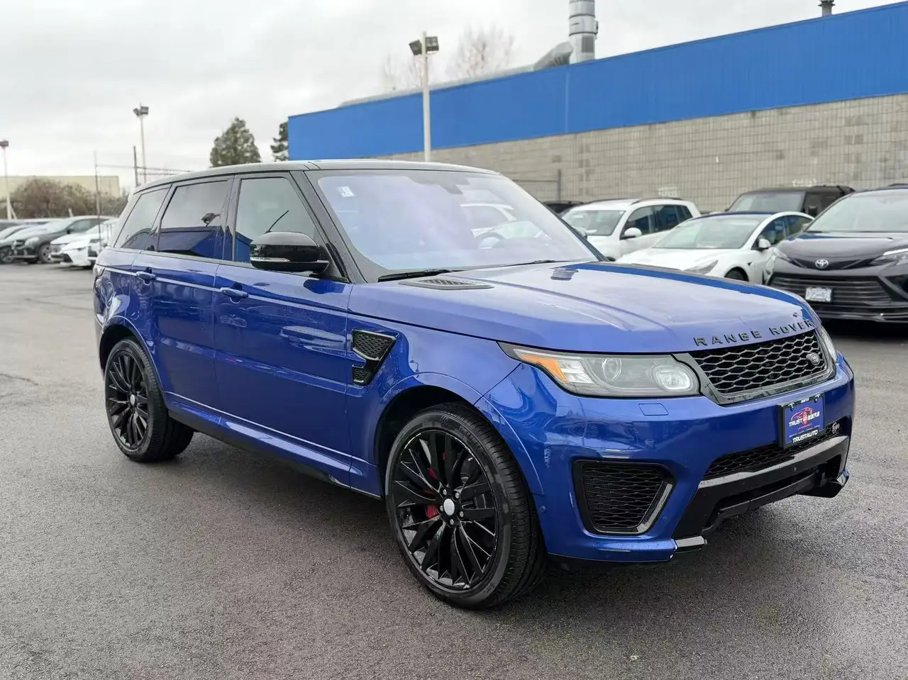 Land Rover Range Rover Sport снимка Land Rover Range Rover Sport