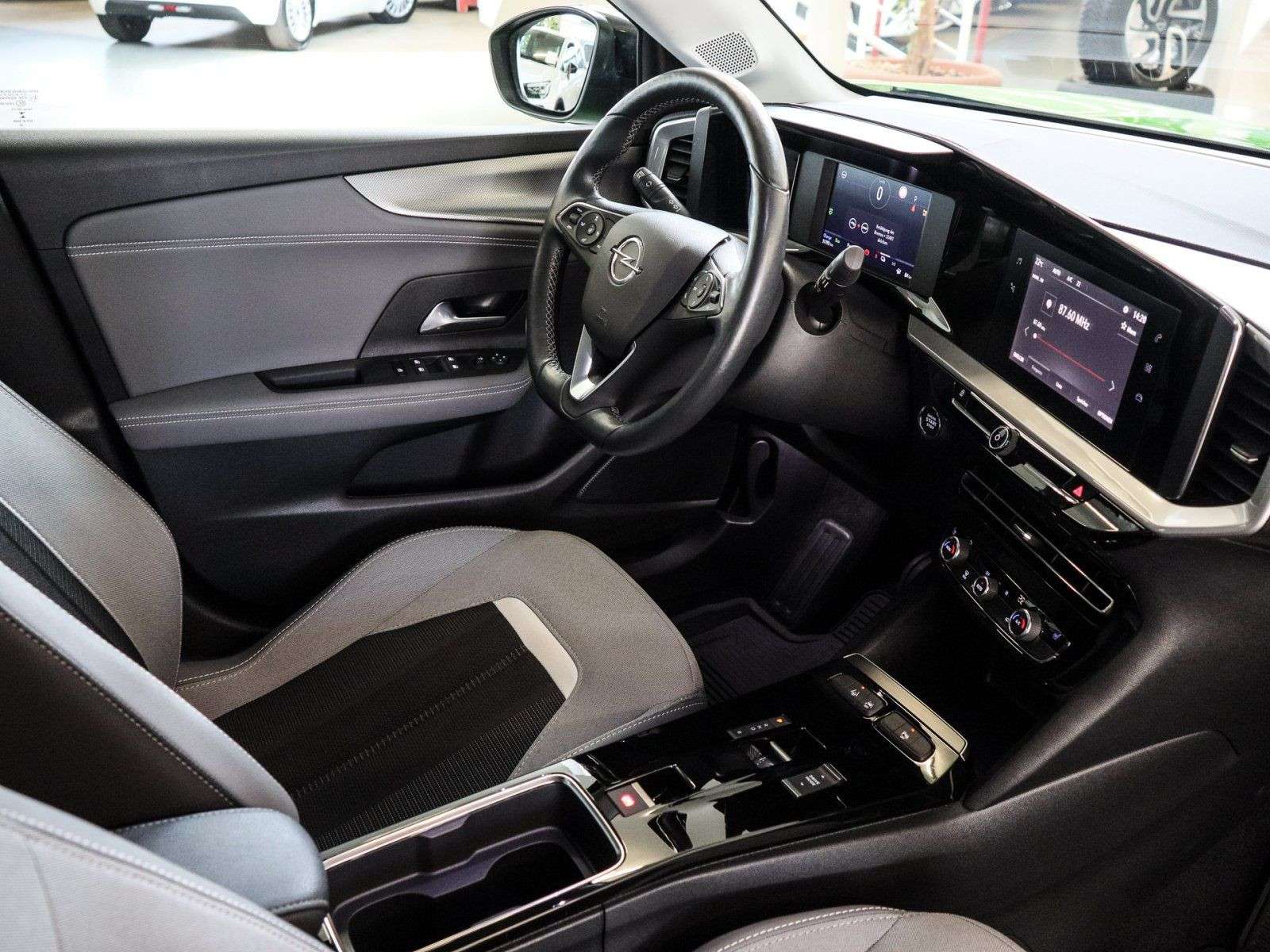 Opel Mokka E