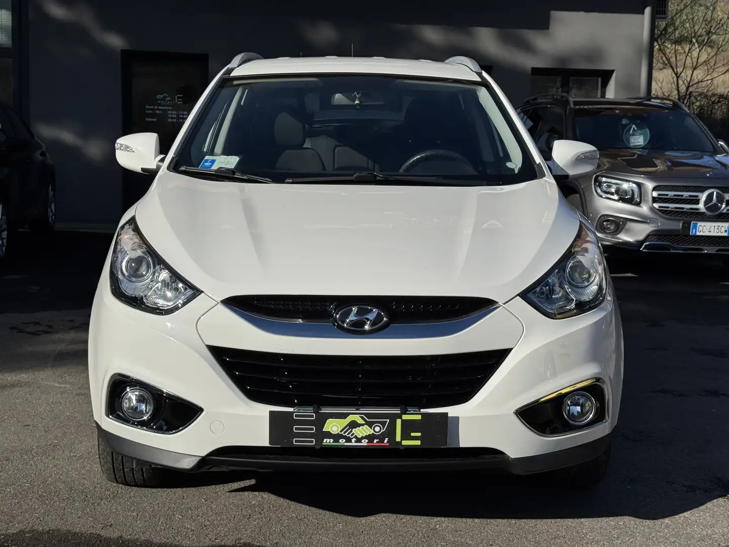 Hyundai iX35 1.7 crdi Style 2wd Weiß - 2