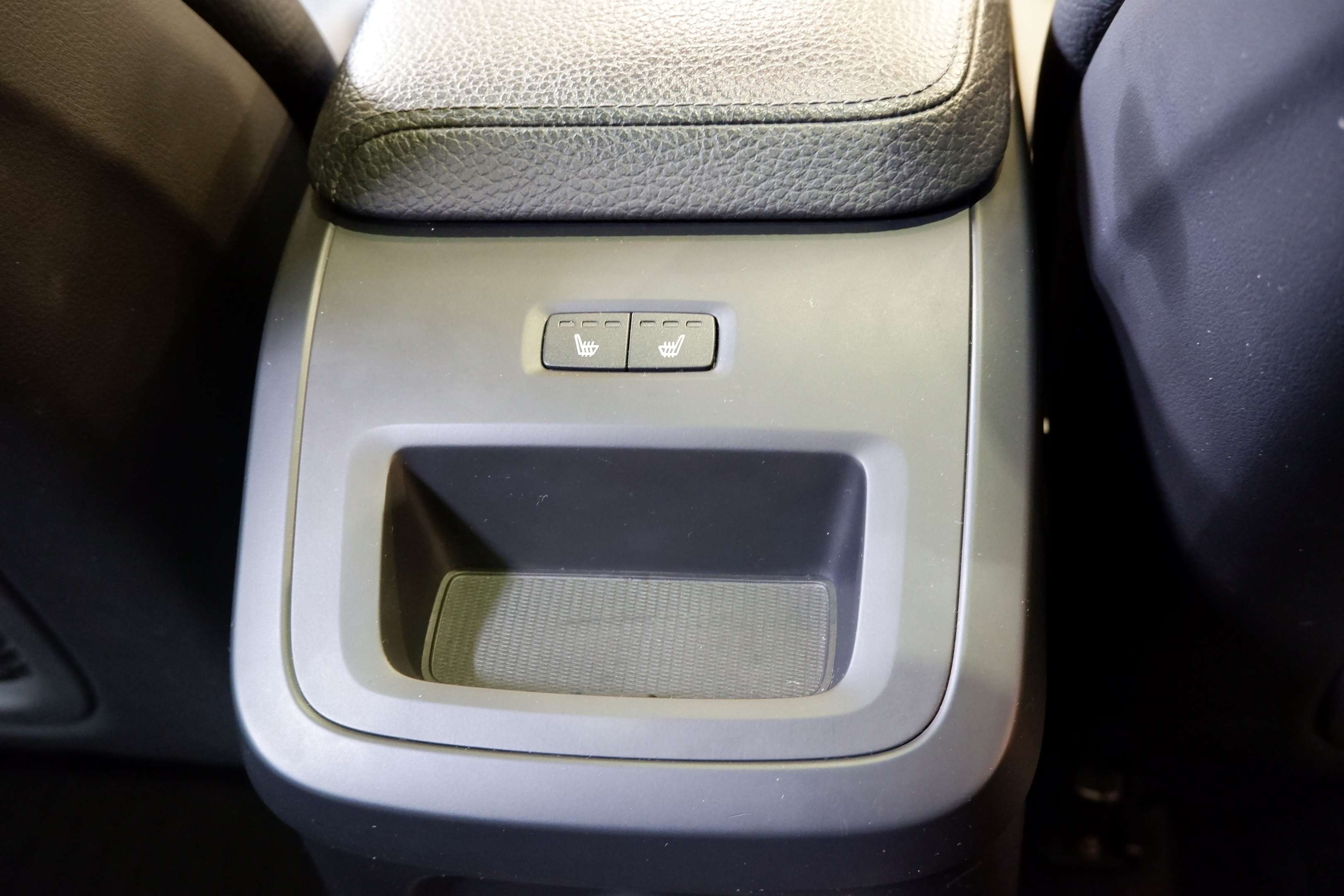 2021 Volvo XC60 T8 - RECHARGE- INSCRIPTION-EXPRESSION- thumb 8