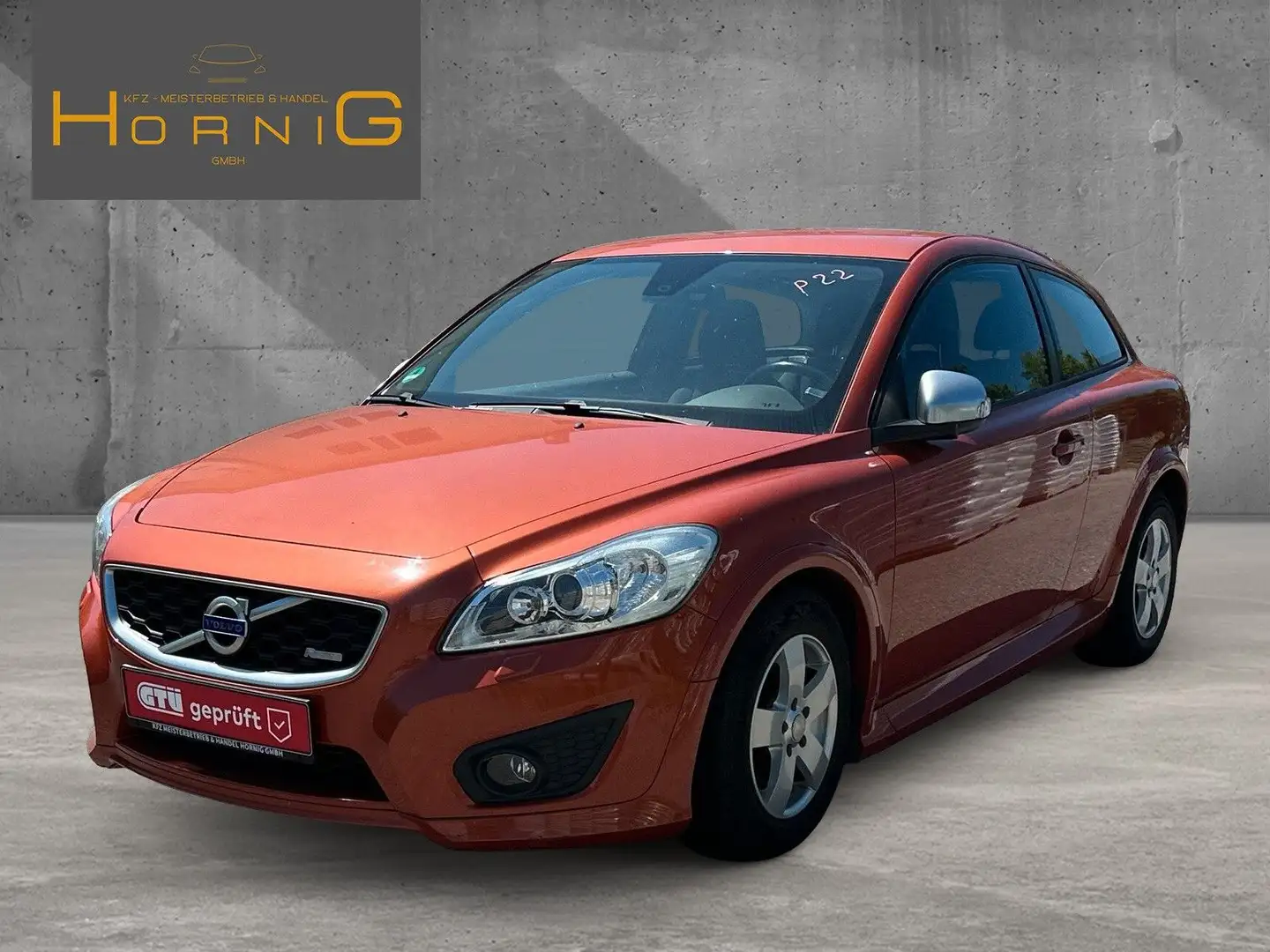 Volvo C30 D2 Edition R-Design Orange - 1