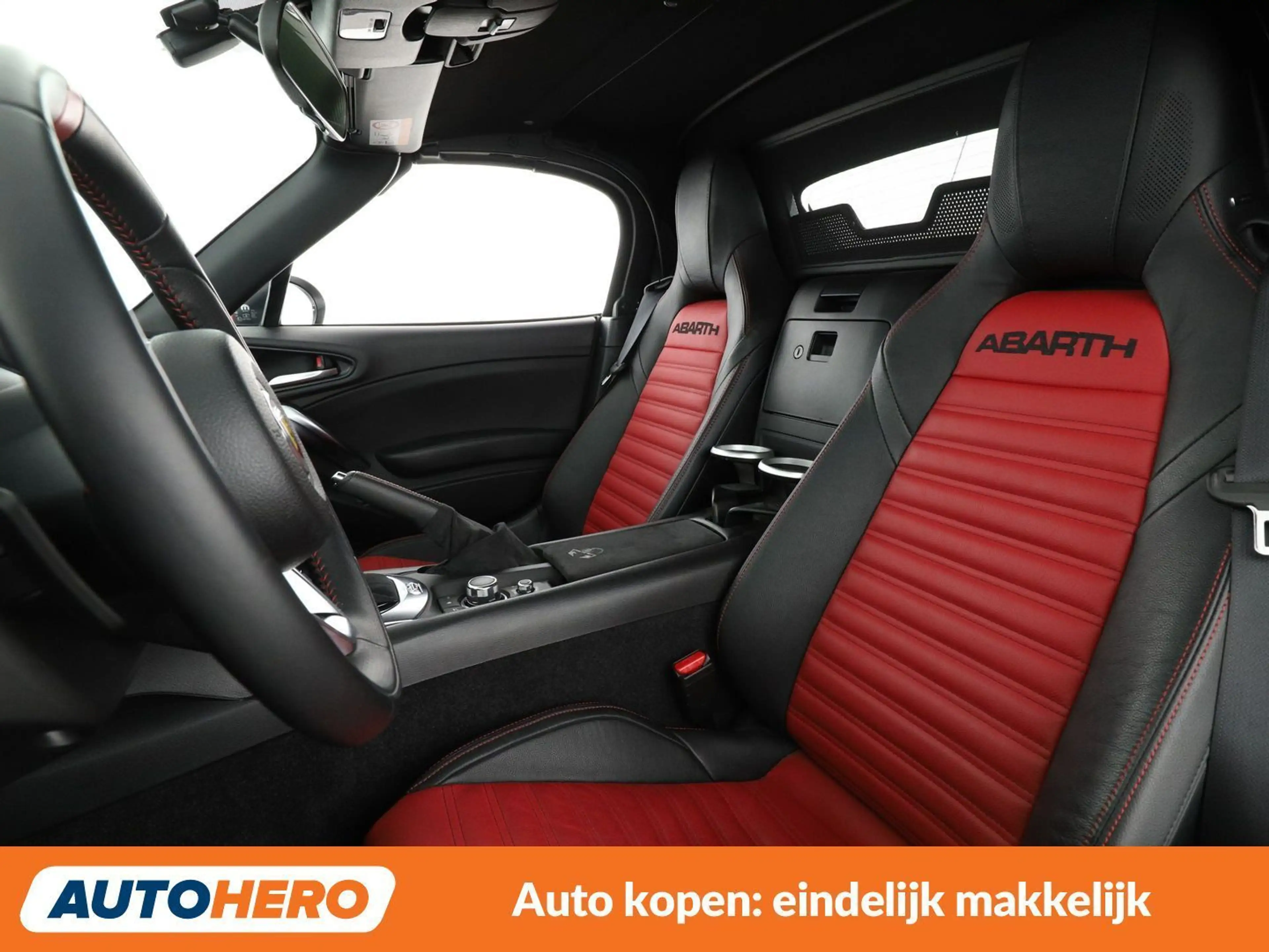 Abarth 124 Spider 1.4 Turbo — photo 10