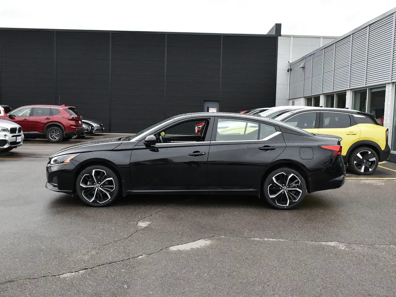 Nissan Altima снимка Nissan Altima