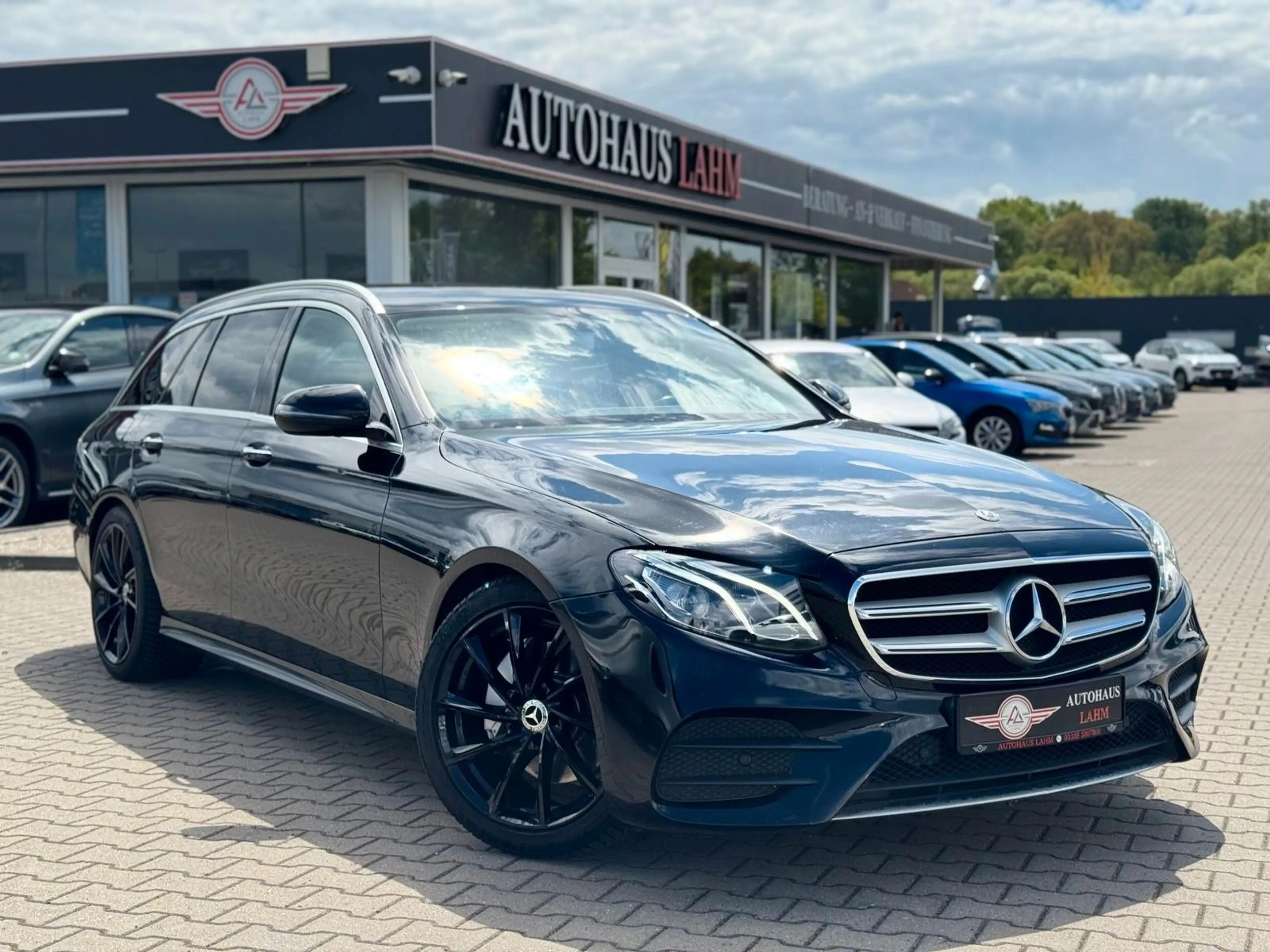 Mercedes-Benz E 300 d T"9G-TRONIC"AMG PAKET"AHK"Totwinkel Ass.