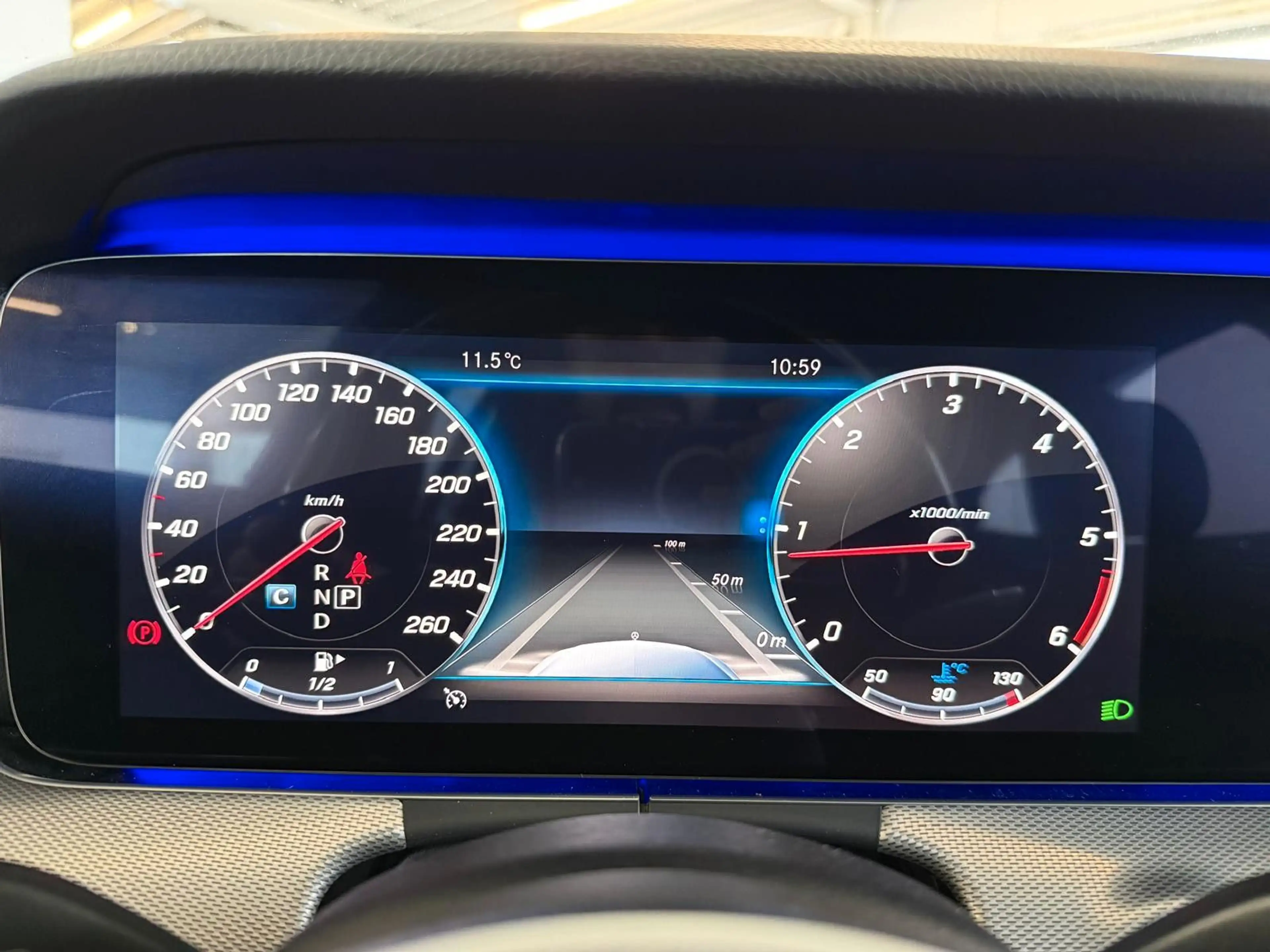 Mercedes-Benz E 300 d T"9G-TRONIC"AMG PAKET"AHK"Totwinkel Ass. — photo 15
