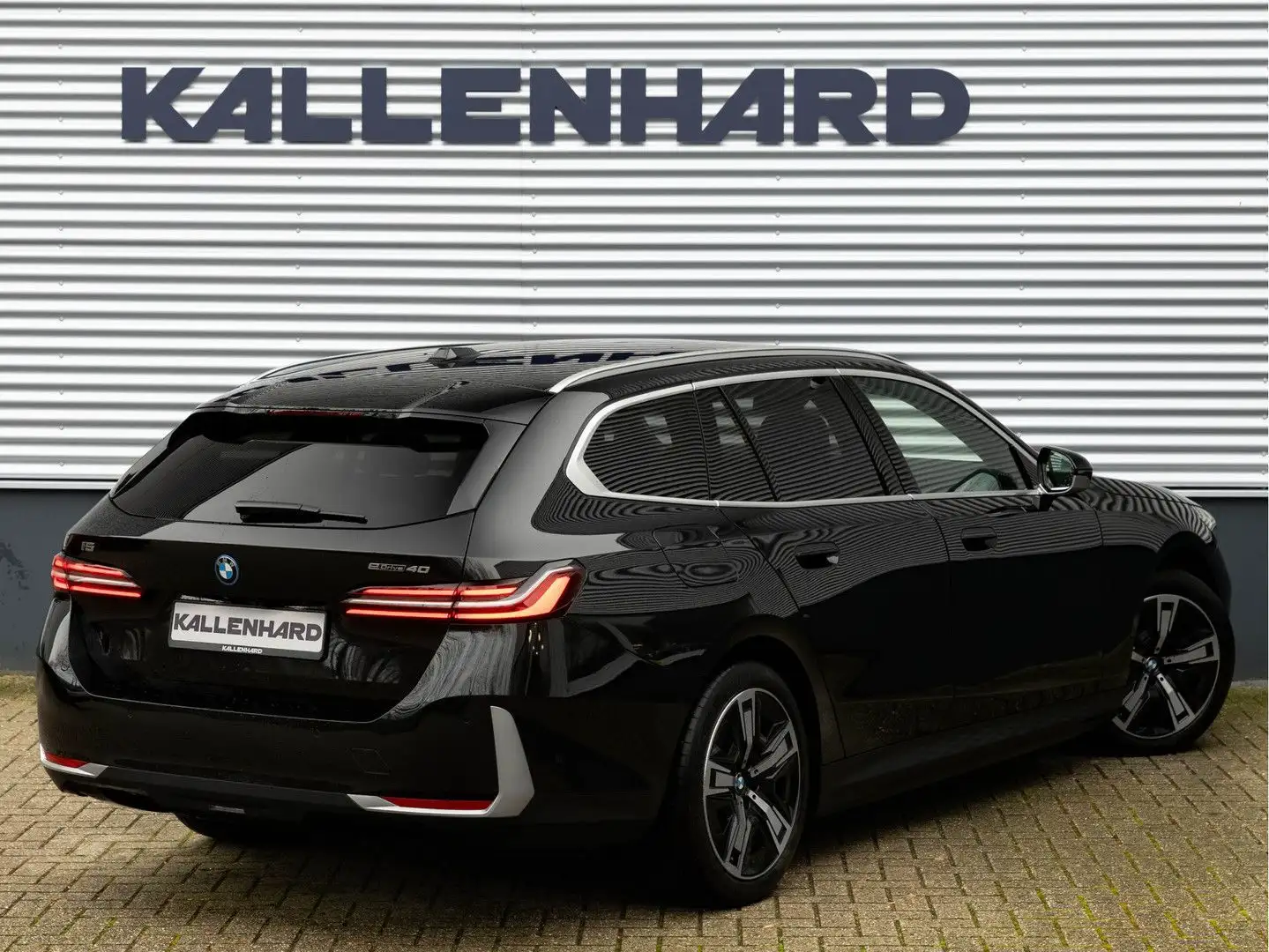 BMW i5 Touring eDrive40 - Sportsitze - Getint Glas - Negro - 2