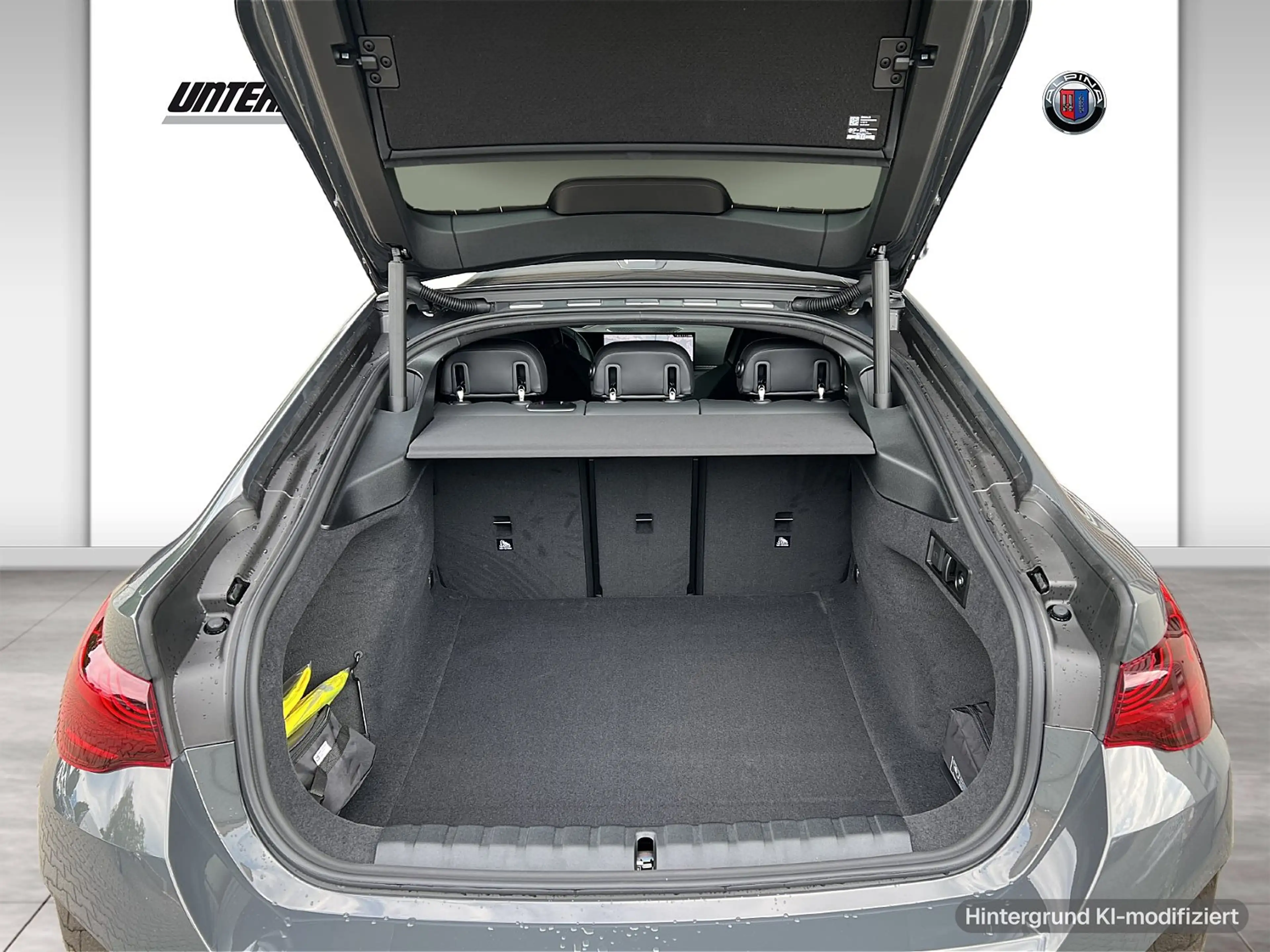 BMW 440 M440i xDrive GranCoupe — photo 12
