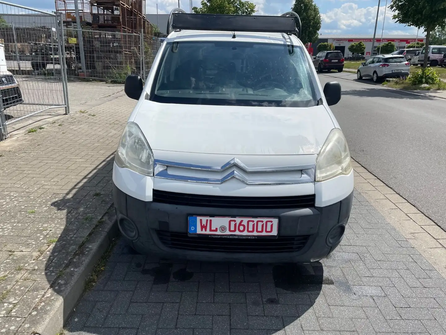Citroen Berlingo 1,6L  Kasten Niveau B L1 *2Hand*LKW*AHK Bianco - 2