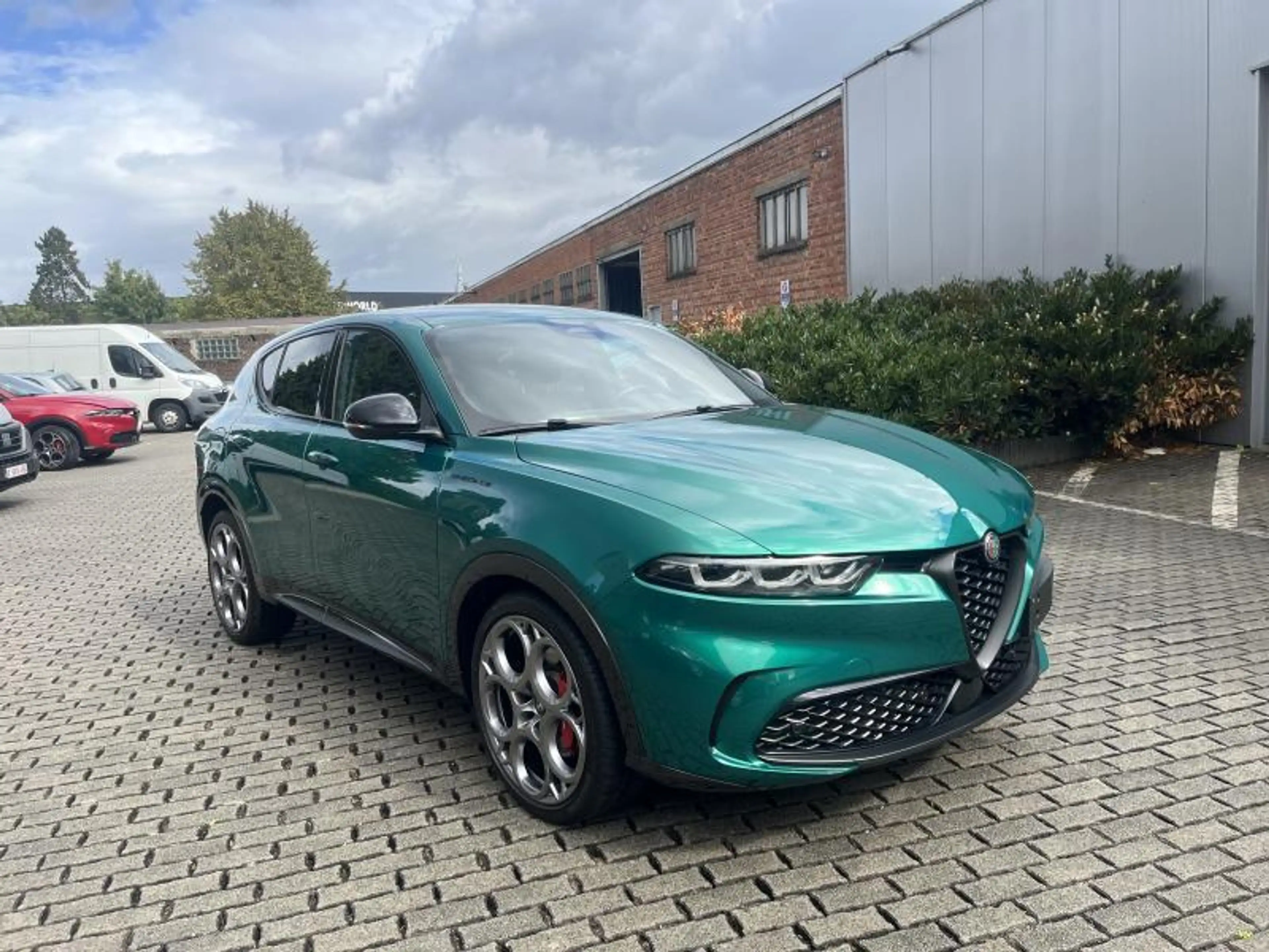 Alfa Romeo Tonale 422€/maand 30990€ — photo 4