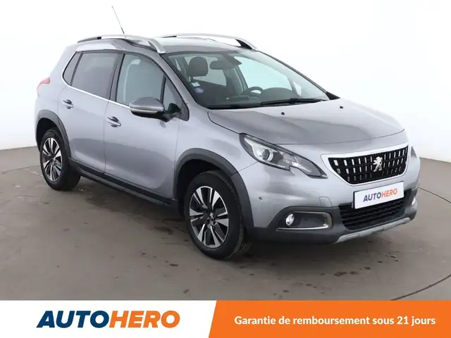 Peugeot 2008 view 8