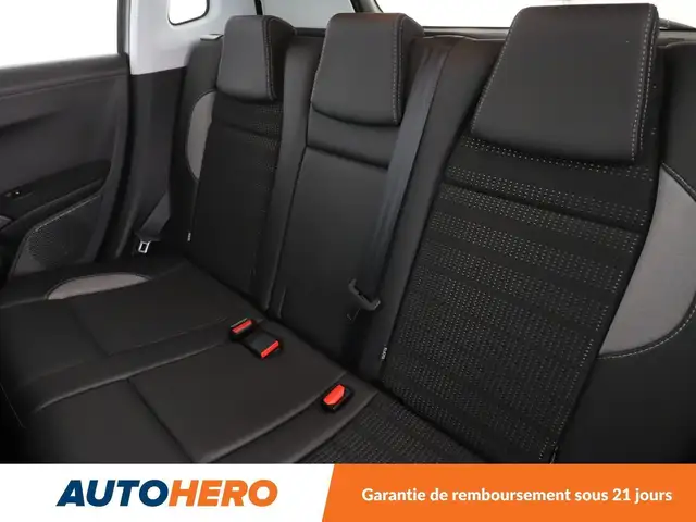 Peugeot 2008 view 14