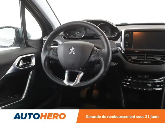 Peugeot 2008 view 13