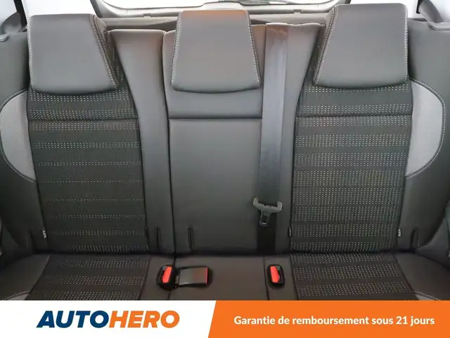 Peugeot 2008 view 15